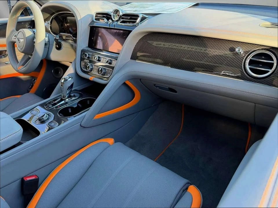 2026 Bentley Bentayga Speed - Image 2 of 19