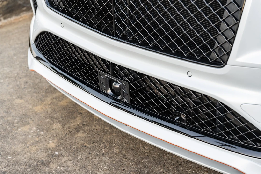 2026 Bentley Bentayga Speed - Image 23 of 31
