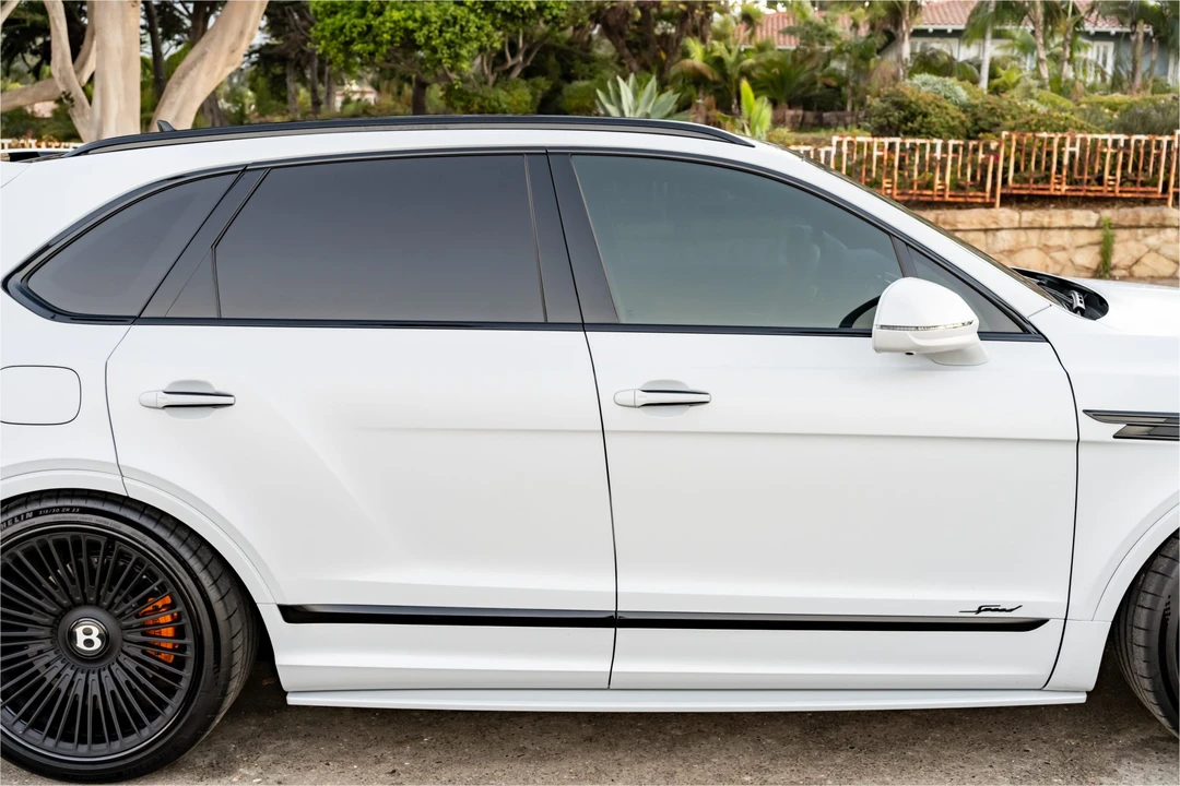 2026 Bentley Bentayga Speed - Image 13 of 31