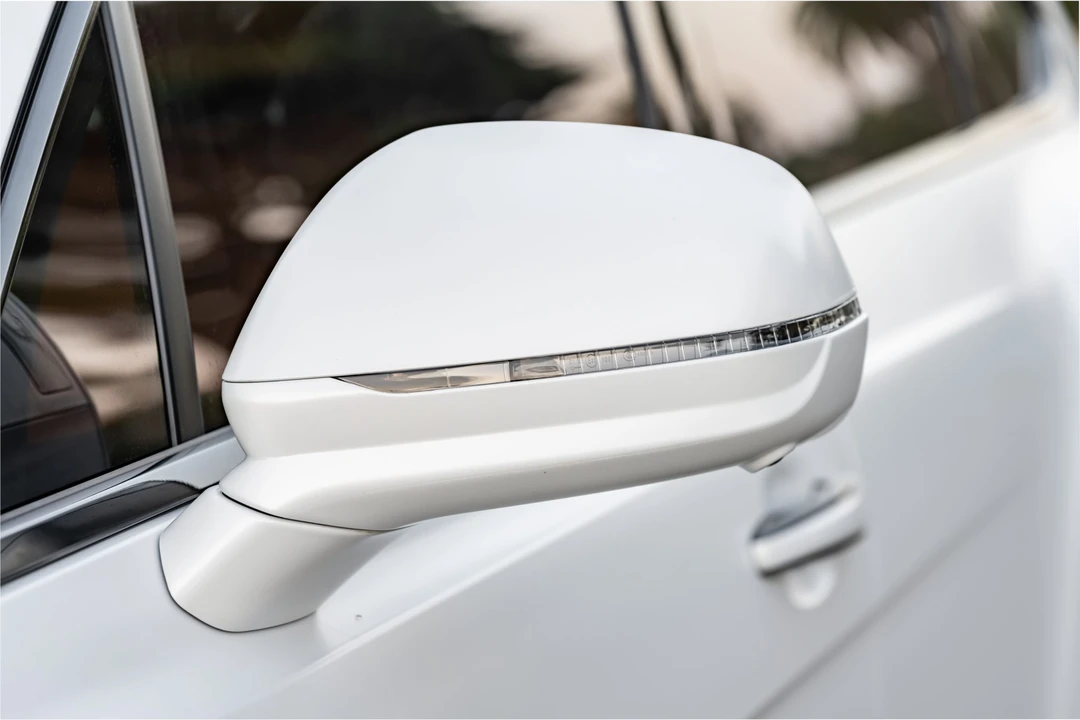 2026 Bentley Bentayga Speed - Image 28 of 31