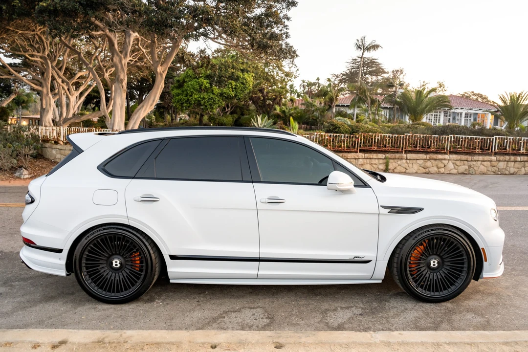2026 Bentley Bentayga Speed - Image 6 of 31