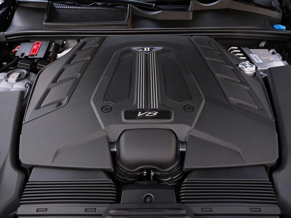 2026 Bentley Bentayga Speed - Image 27 of 28