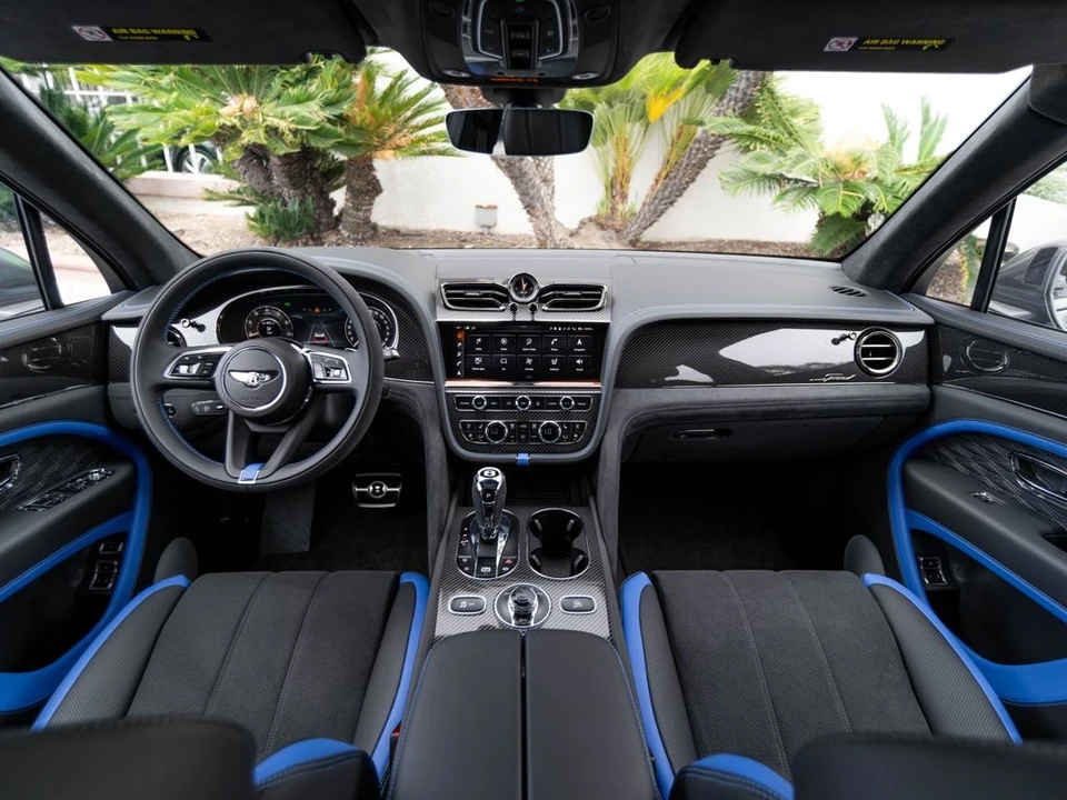 2026 Bentley Bentayga Speed - Image 4 of 31