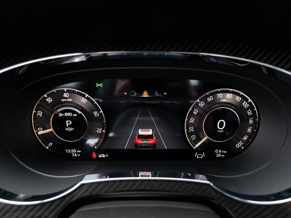 2026 Bentley Bentayga Speed - Image 7 of 31