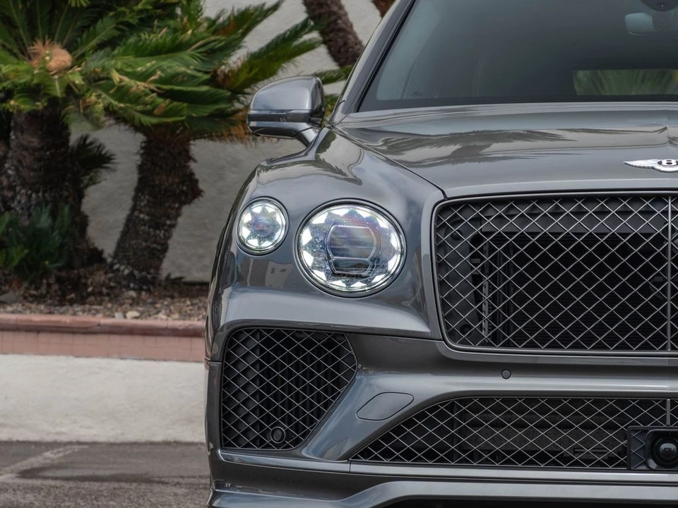 2026 Bentley Bentayga Speed - Image 31 of 31
