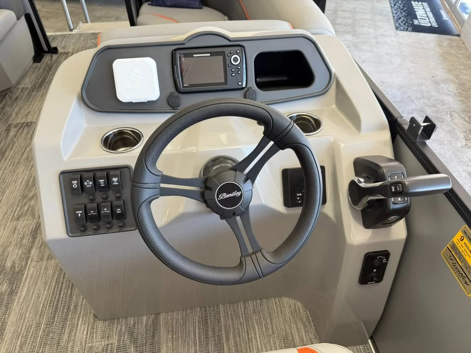 2026 Bentley - Image 6 of 11