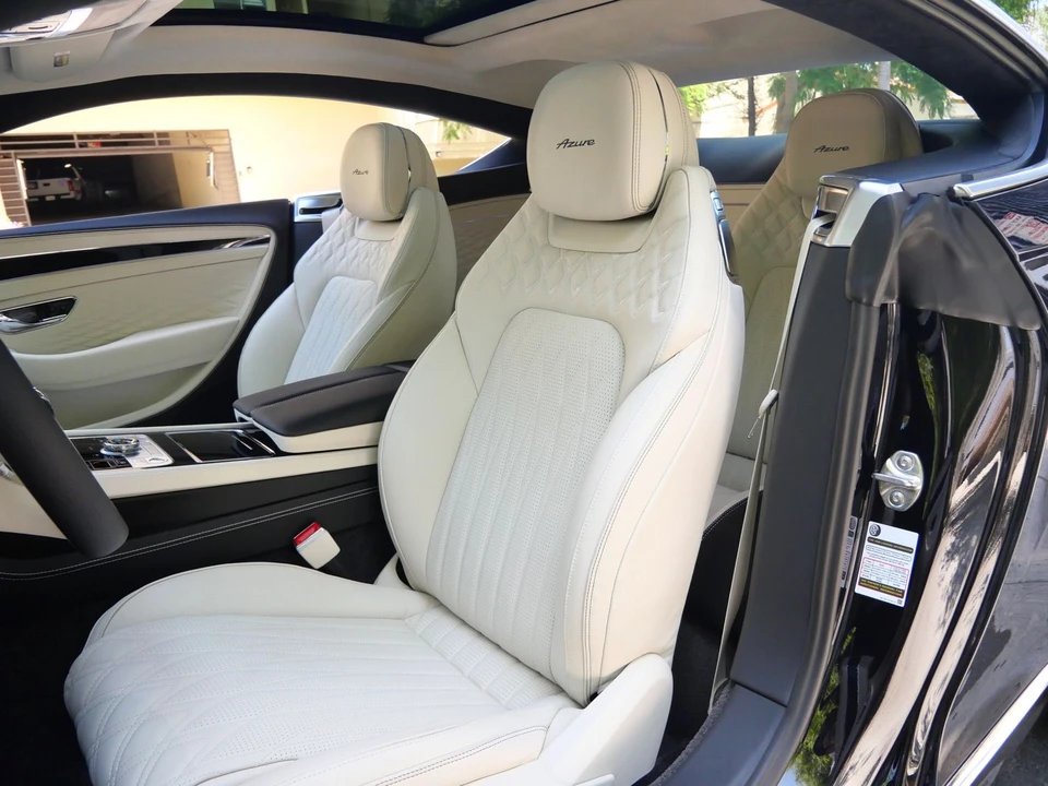 2026 Bentley Continental - Image 17 of 24