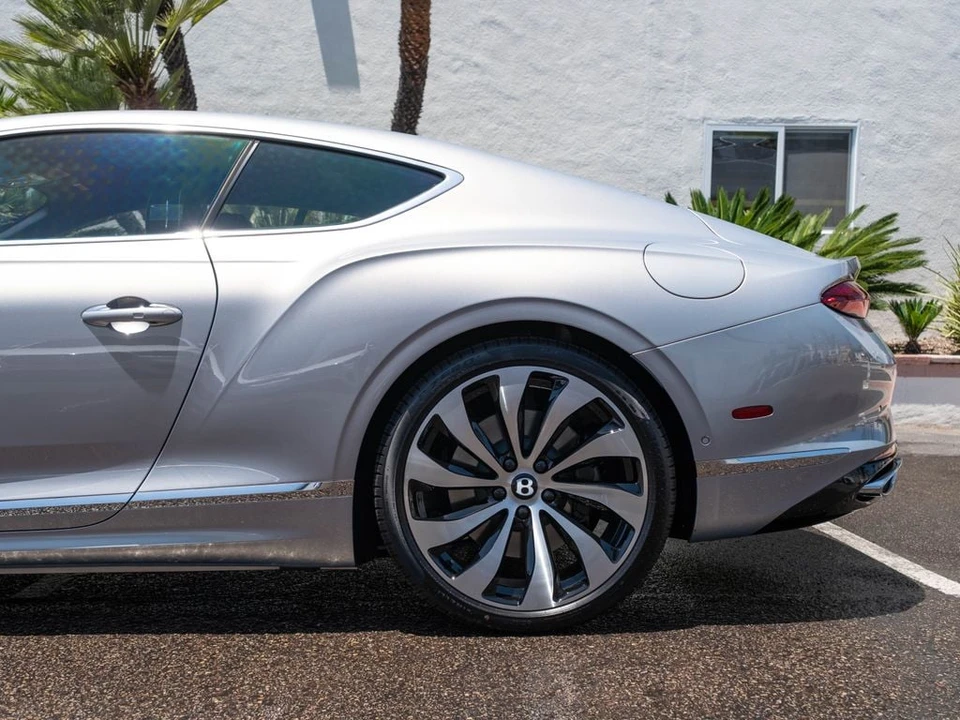 2026 Bentley Continental GT 4th Gen - Image 23 of 31