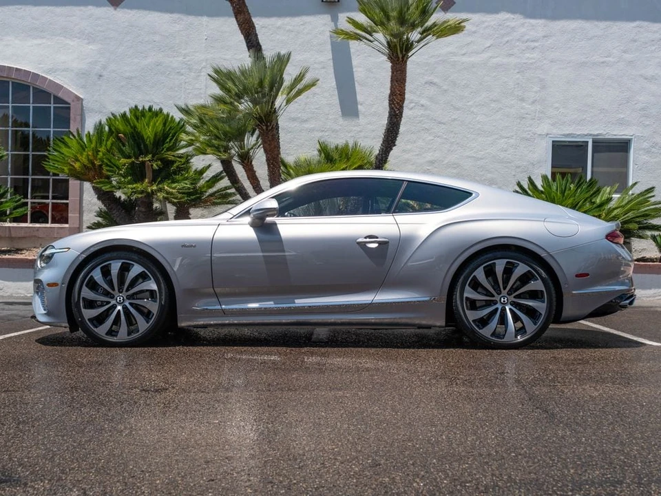 2026 Bentley Continental GT 4th Gen - Image 21 of 31