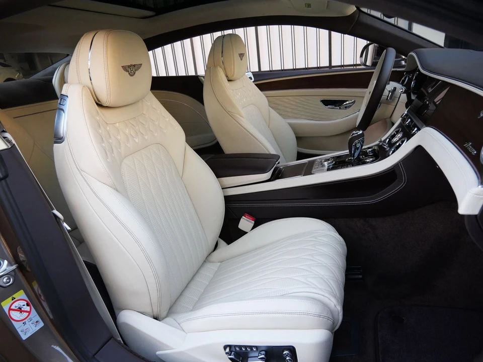 2026 Bentley Continental GT 3rd Gen - Image 23 of 25