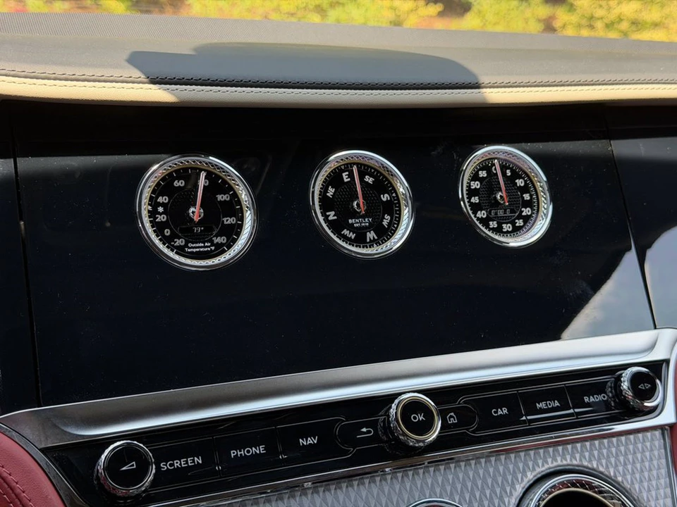 2026 Bentley Continental GTC - Image 28 of 31