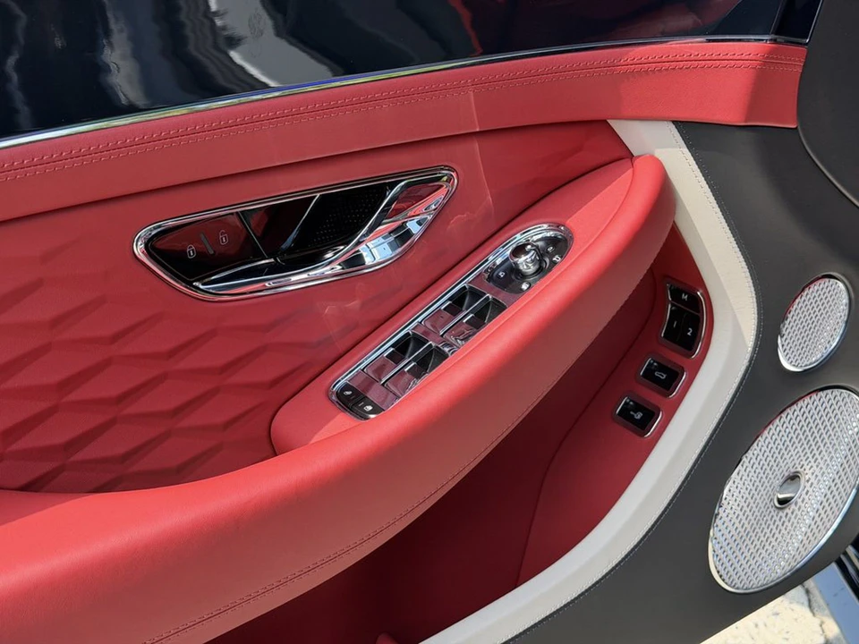 2026 Bentley Continental GTC - Image 16 of 31