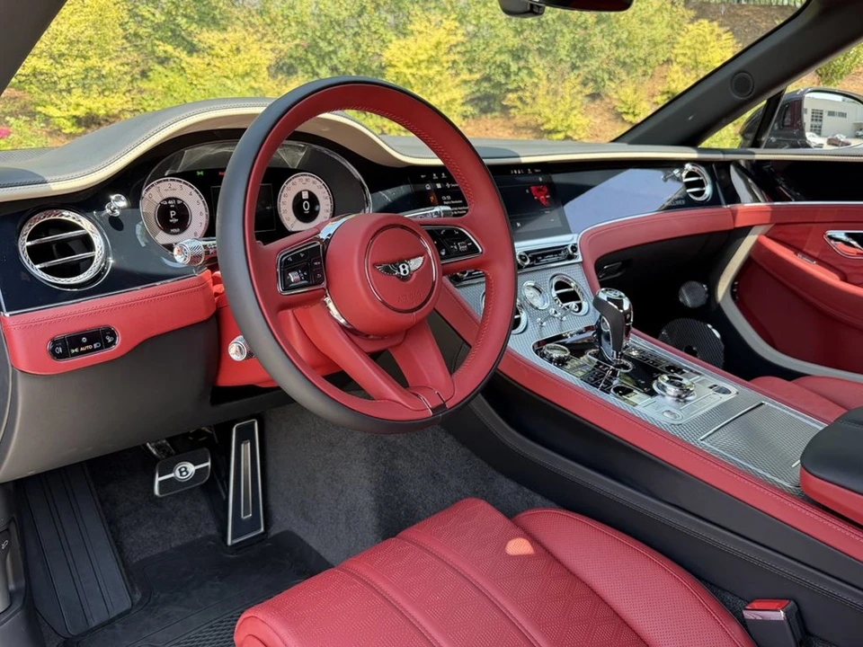 2026 Bentley Continental GTC - Image 17 of 31