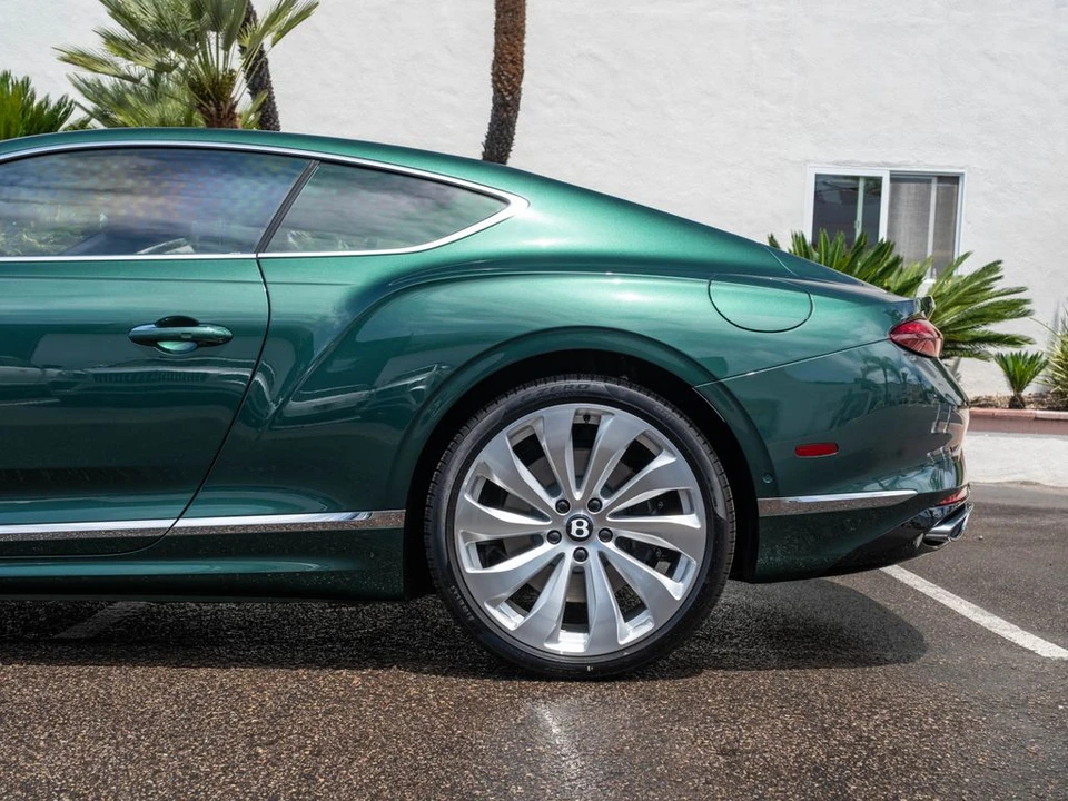 2026 Bentley Continental GT 4th Gen - Image 23 of 31