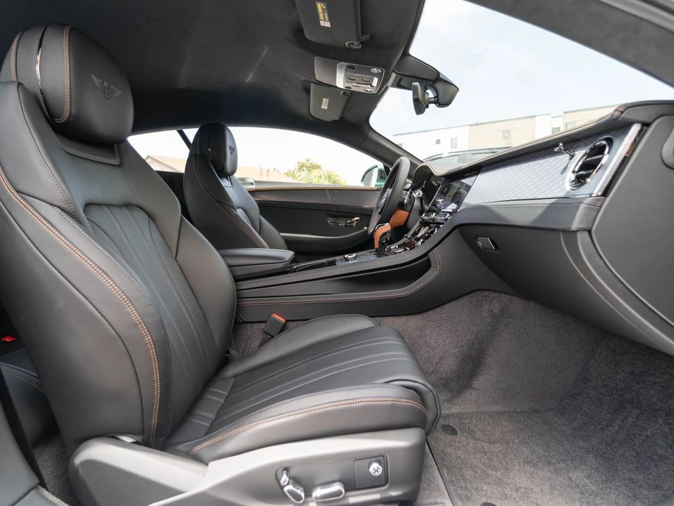 2026 Bentley Continental GT 4th Gen - Image 17 of 31