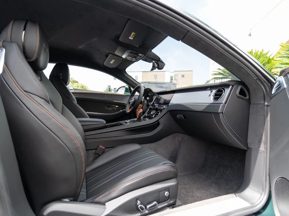 2026 Bentley Continental GT 4th Gen - Image 16 of 31