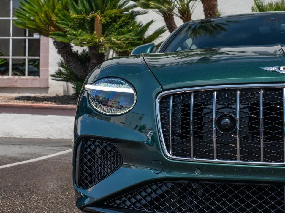 2026 Bentley Continental GT 4th Gen - Image 28 of 31