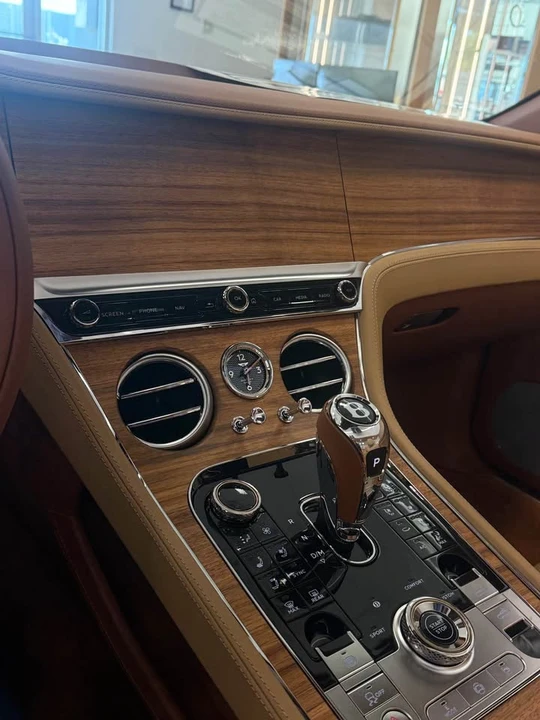 2026 Bentley Continental GT Speed 4th Gen - Image 13 of 15