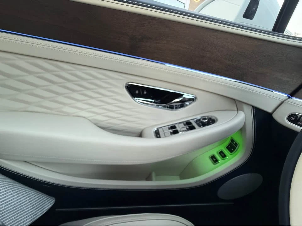 2026 Bentley Continental GT 4th Gen - Image 19 of 20