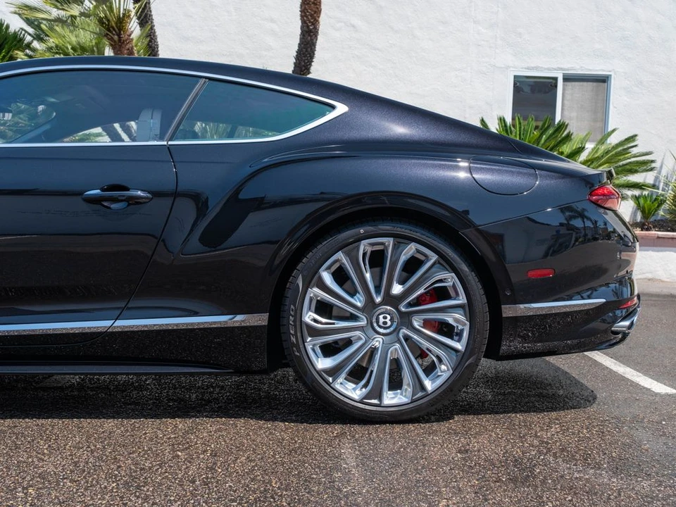 2026 Bentley Continental GT 4th Gen - Image 25 of 31