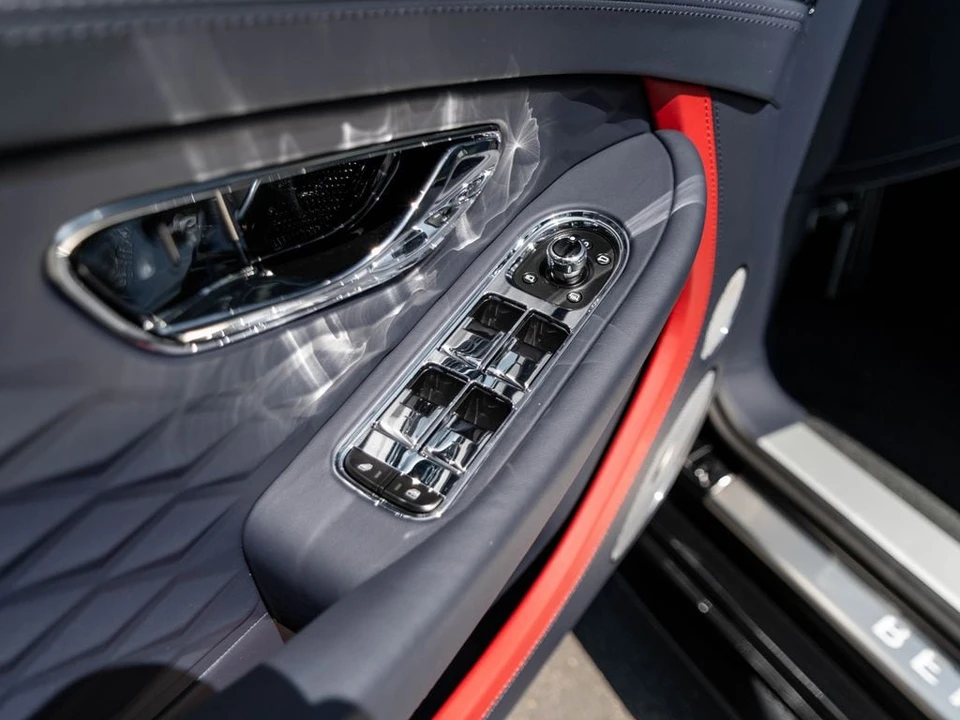 2026 Bentley Continental GT 4th Gen - Image 13 of 31
