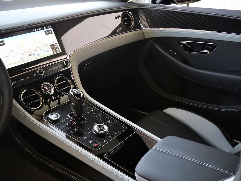 2026 Bentley Continental GT 4th Gen - Image 13 of 23