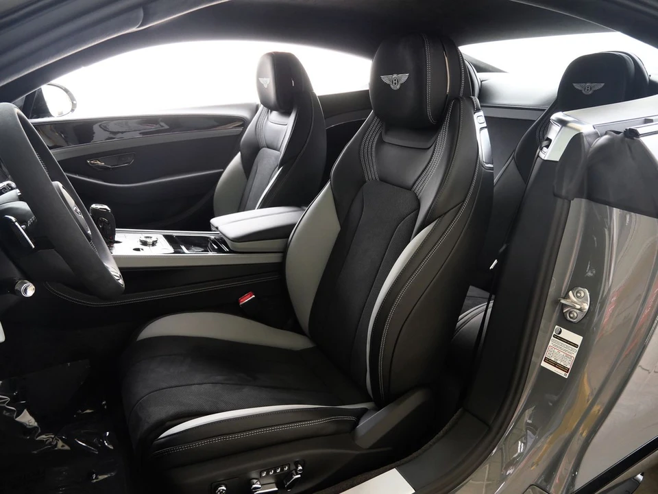 2026 Bentley Continental GT 4th Gen - Image 18 of 25