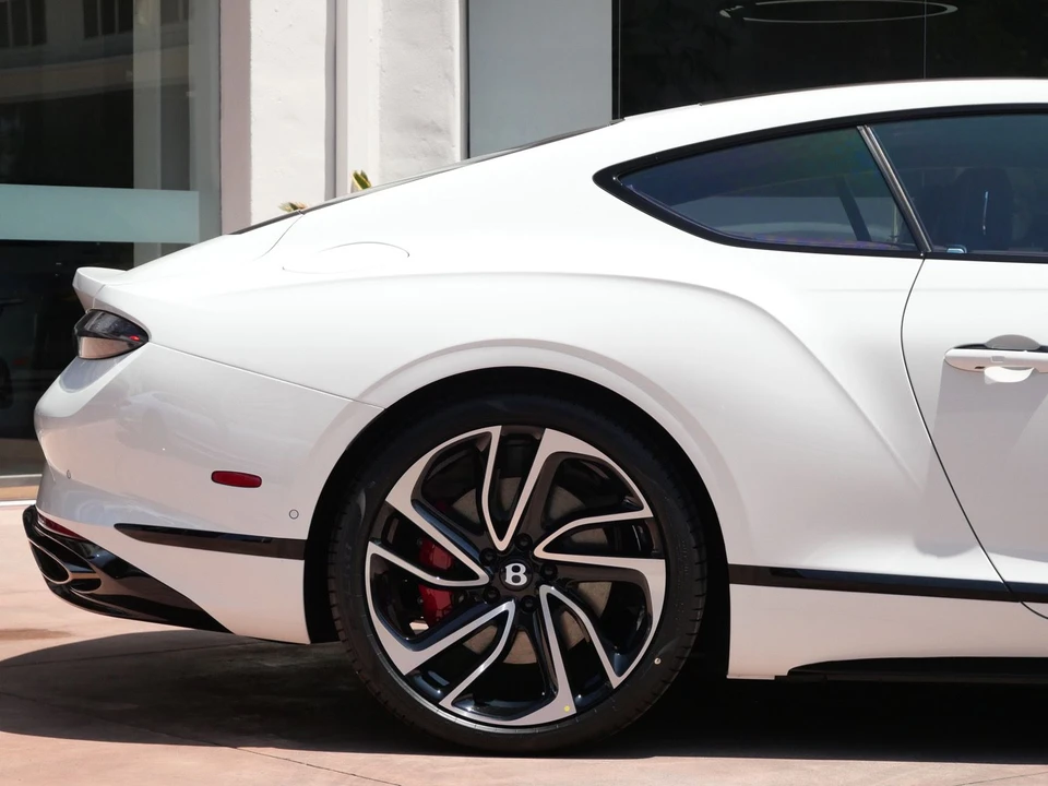 2026 Bentley Continental GT 4th Gen - Image 8 of 25