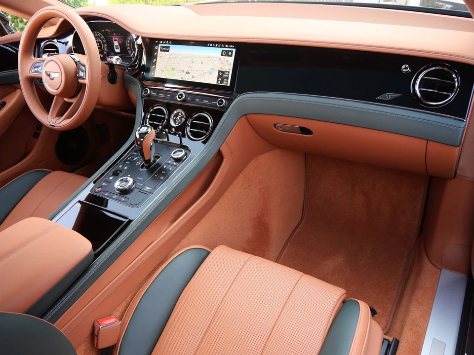 2026 Bentley Continental GT 3rd Gen - Image 2 of 26