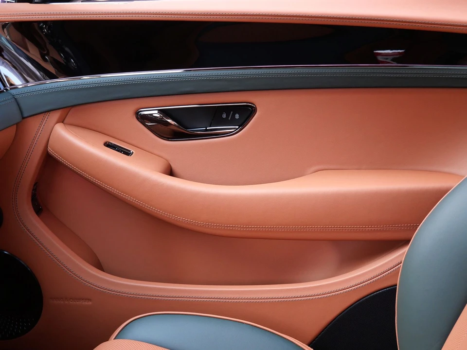 2026 Bentley Continental GT 3rd Gen - Image 16 of 26