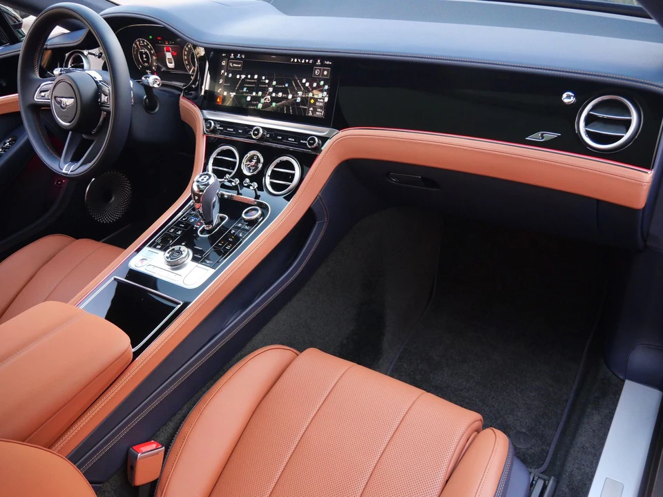 2026 Bentley Continental GT 4th Gen - Image 2 of 25