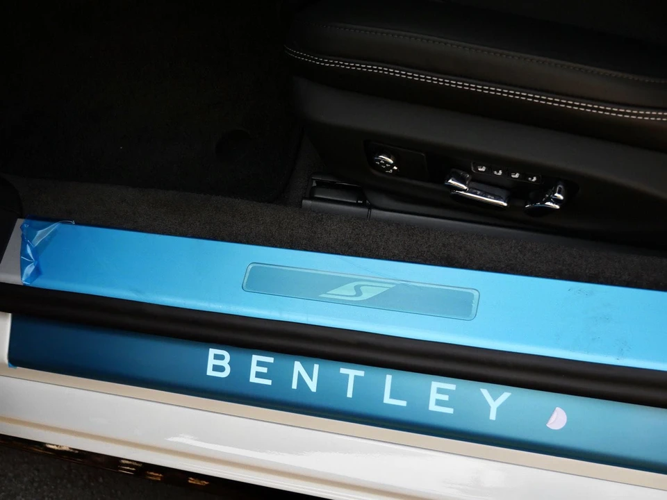2026 Bentley Continental - Image 16 of 23