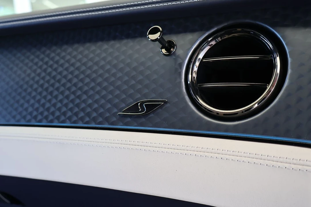 2026 Bentley Continental GT 4th Gen - Image 24 of 31