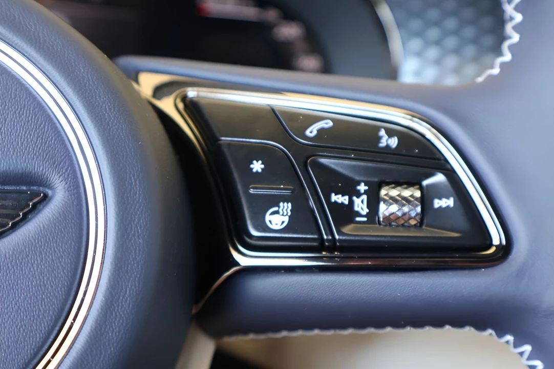 2026 Bentley Continental GT 4th Gen - Image 28 of 31