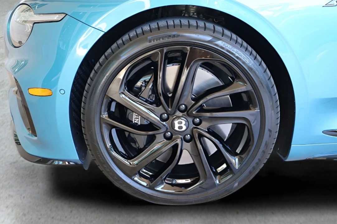 2026 Bentley Continental GT 4th Gen - Image 6 of 31