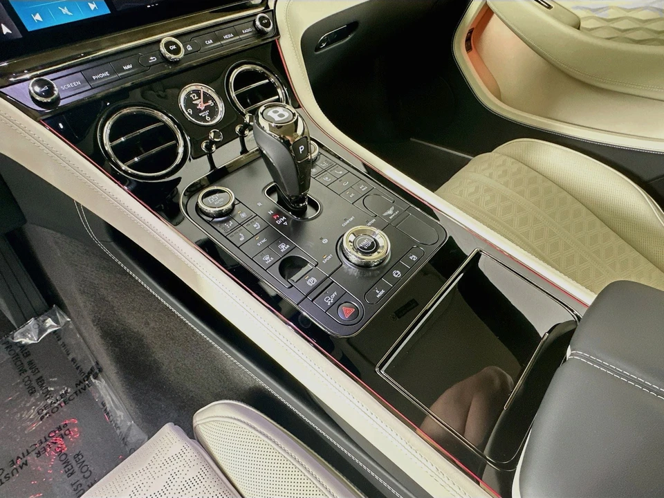 2026 Bentley Continental GT 4th Gen - Image 13 of 27