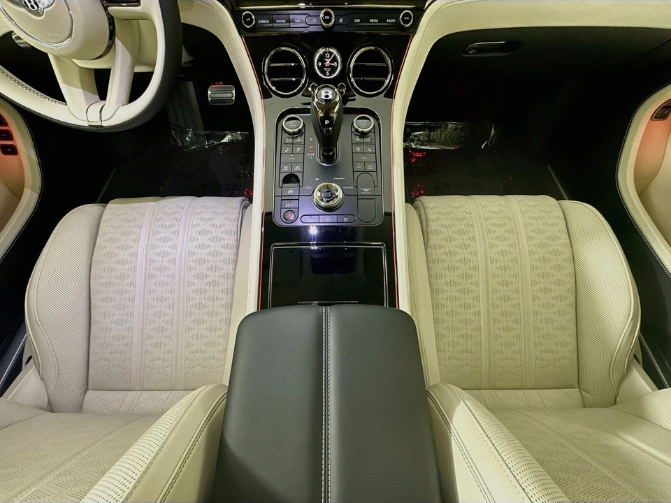 2026 Bentley Continental GT 4th Gen - Image 21 of 27