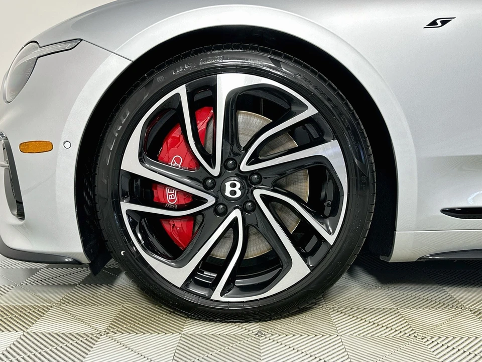 2026 Bentley Continental GT 4th Gen - Image 9 of 27