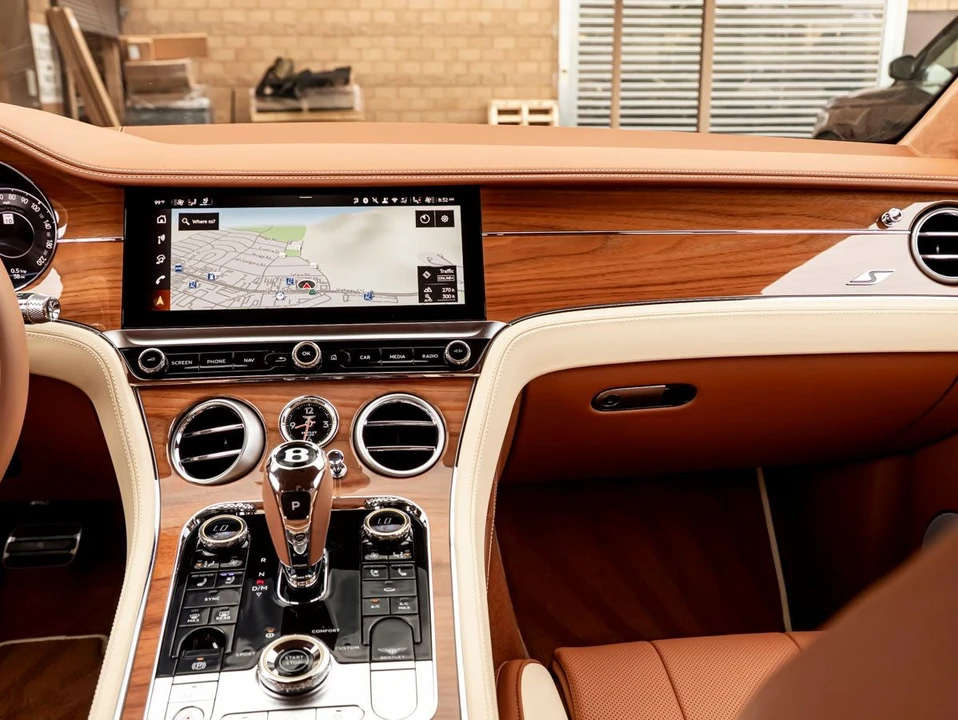 2026 Bentley Continental GT 4th Gen - Image 26 of 31