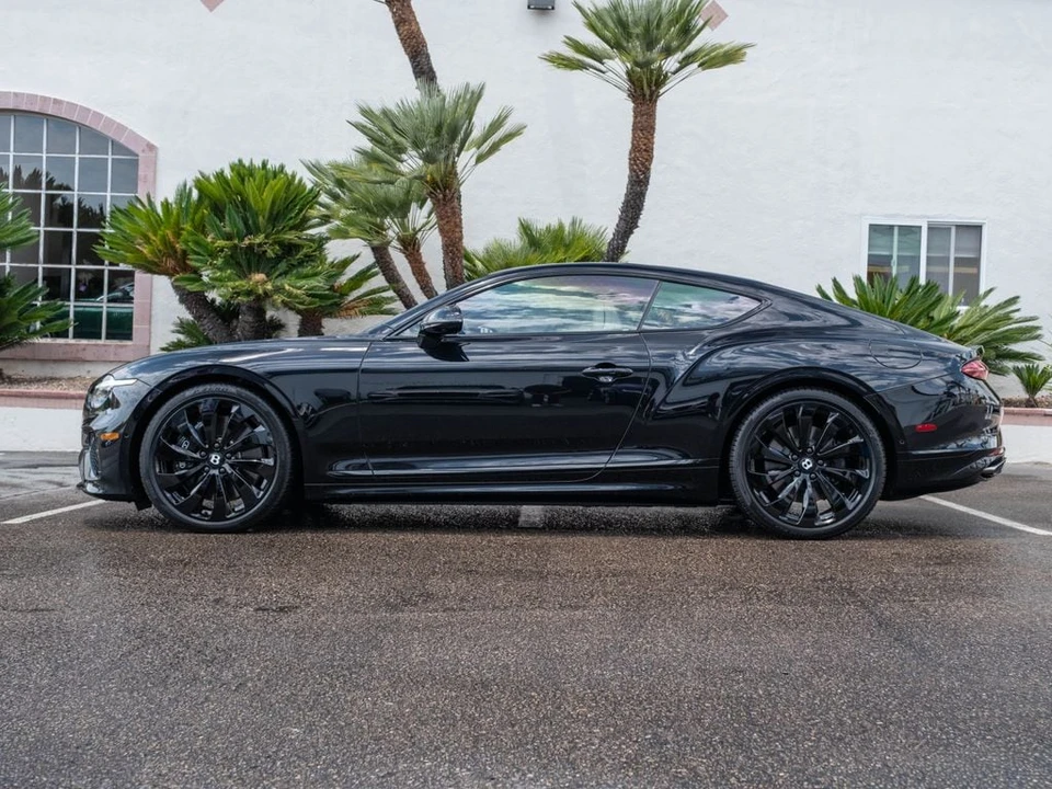 2026 Bentley Continental GT 4th Gen - Image 5 of 31