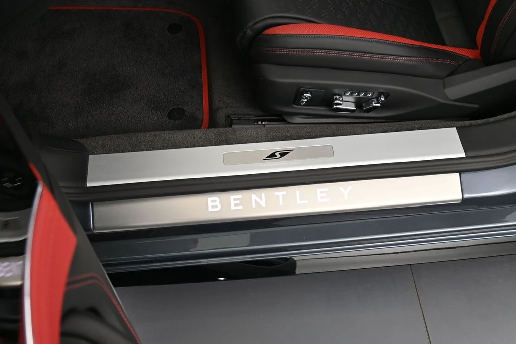 2026 Bentley Continental GT 4th Gen - Image 16 of 31