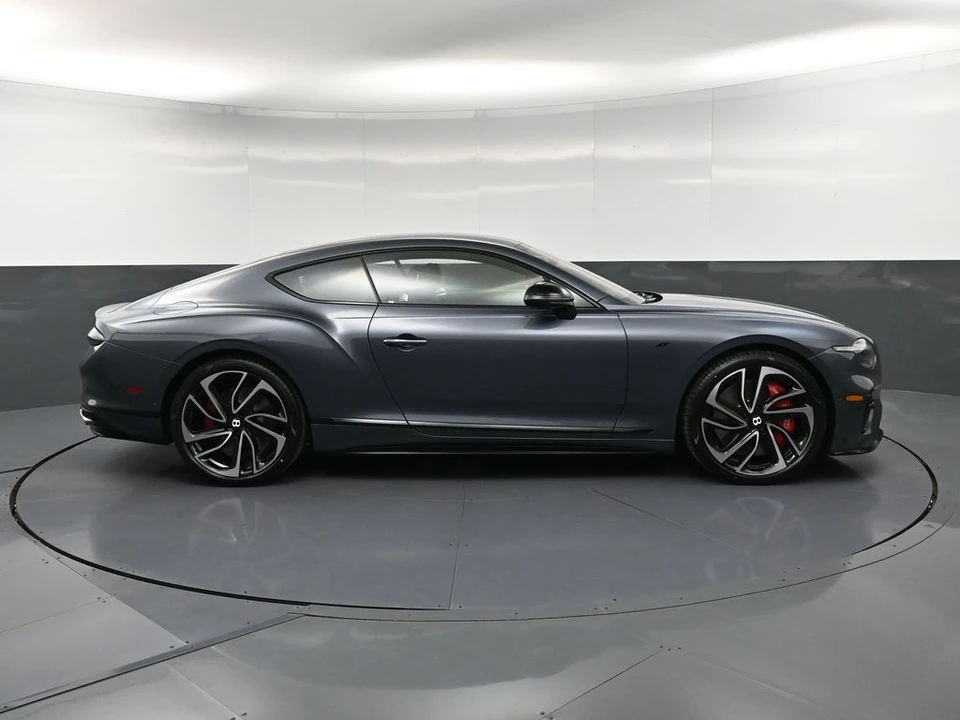 2026 Bentley Continental GT 4th Gen - Image 9 of 31