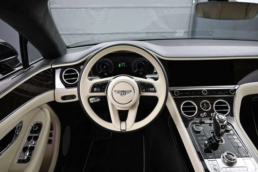 2026 Bentley Continental GT 4th Gen - Image 18 of 31