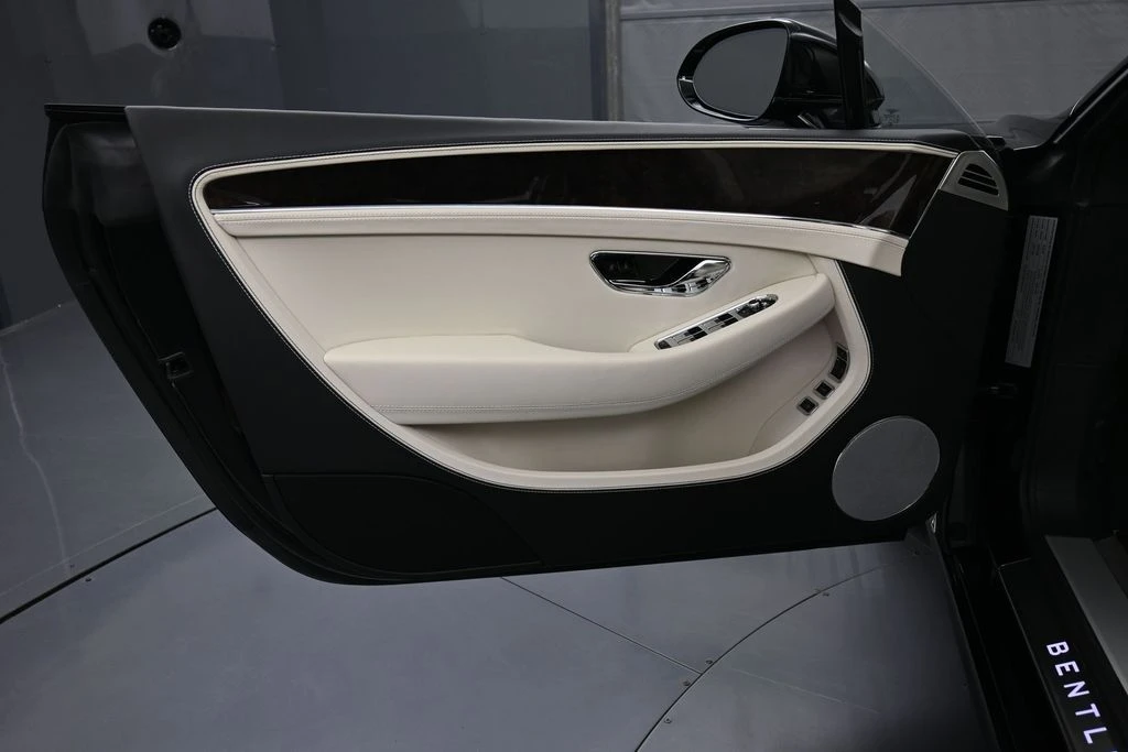 2026 Bentley Continental GT 4th Gen - Image 15 of 31