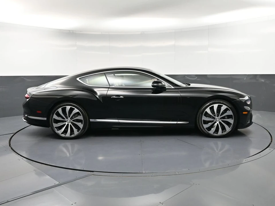 2026 Bentley Continental GT 4th Gen - Image 9 of 31