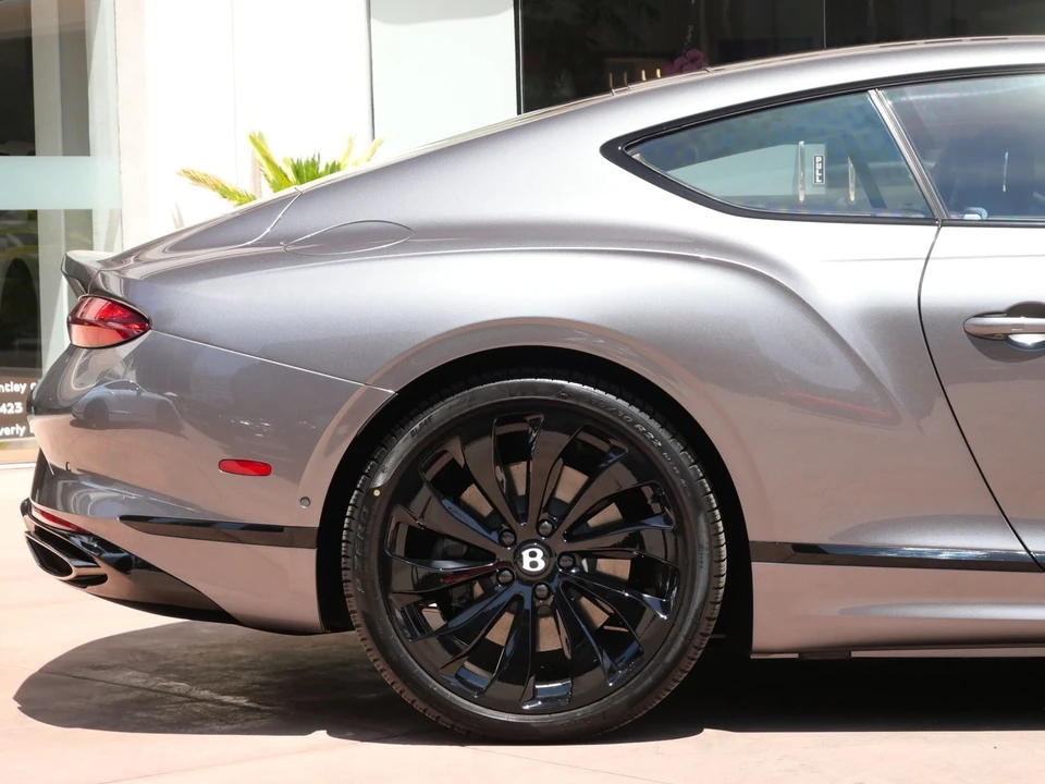 2026 Bentley Continental GT 3rd Gen - Image 9 of 24