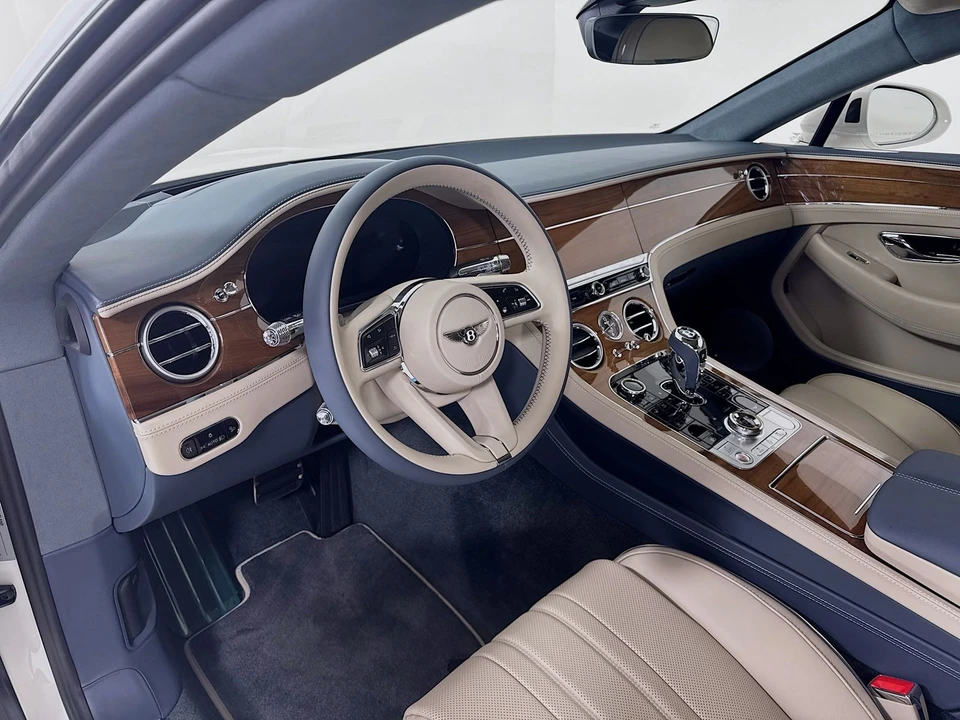 2026 Bentley Continental GT 3rd Gen - Image 10 of 27