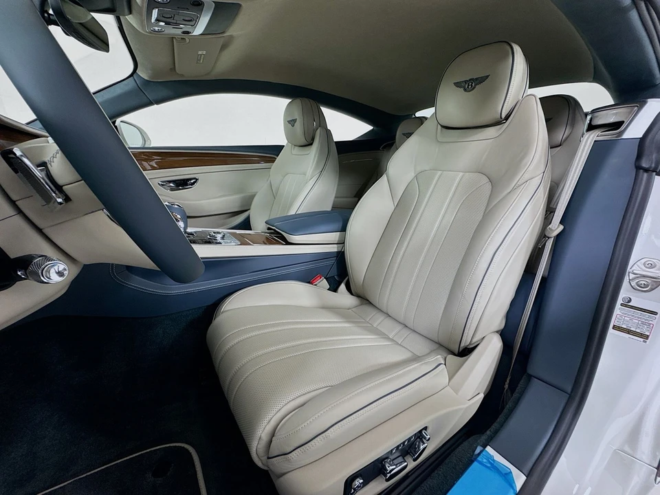 2026 Bentley Continental GT 3rd Gen - Image 19 of 27