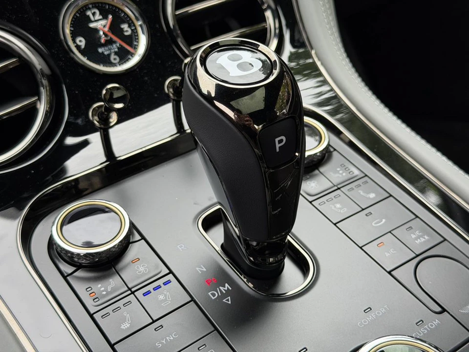 2026 Bentley Continental GT Speed 4th Gen - Image 26 of 31