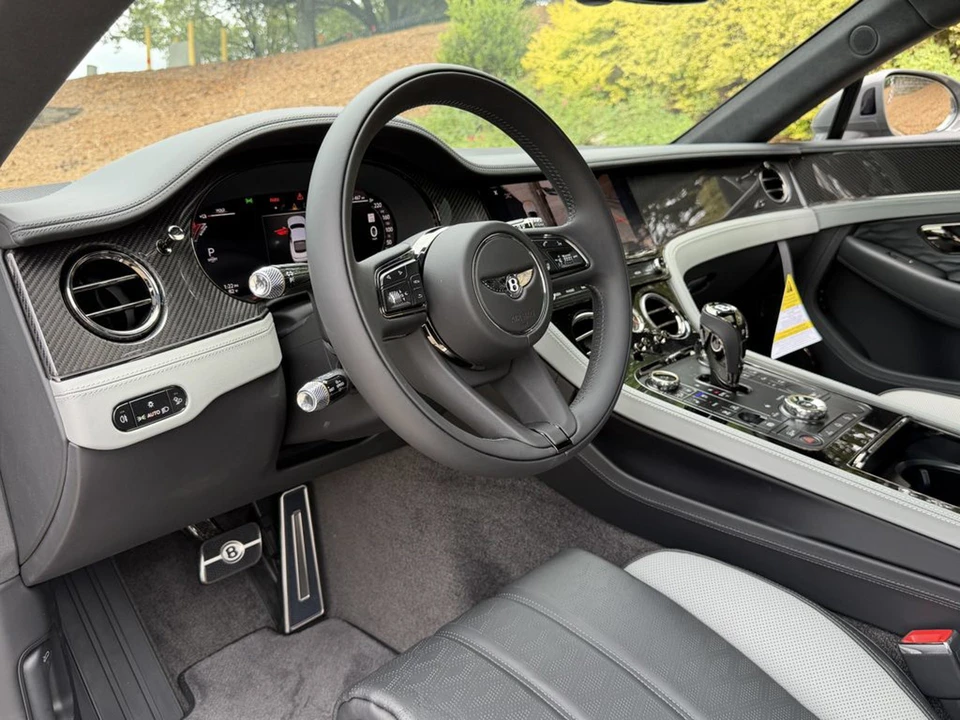 2026 Bentley Continental GT Speed 4th Gen - Image 17 of 31